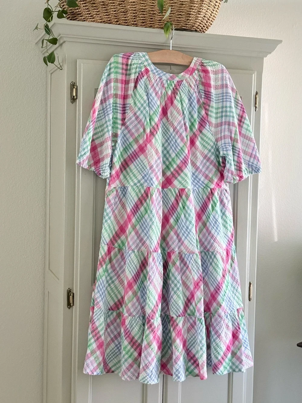 Crown & Ivy Tiered Skirt Seersucker Cotton Split Neck Puff Sleeve Dress | Size L - Picture 7 of 8